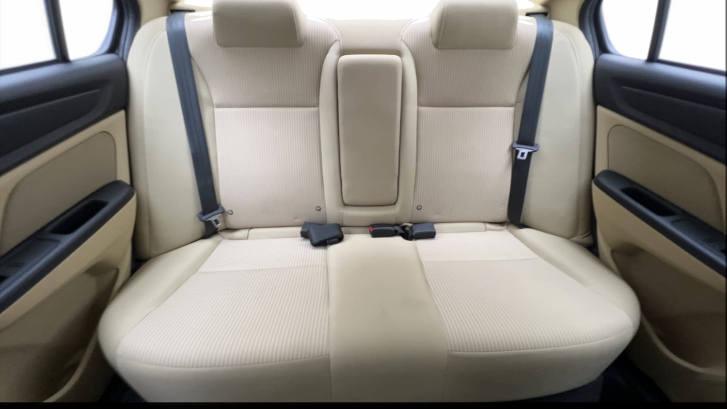 Used 2024 Honda Amaze VX 1.2 Petrol MT Petrol Manual interior REAR SEAT CONDITION VIEW