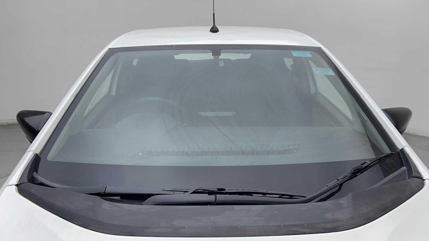 Used 2023 Tata Altroz XM Plus Petrol Petrol Manual exterior FRONT WINDSHIELD VIEW