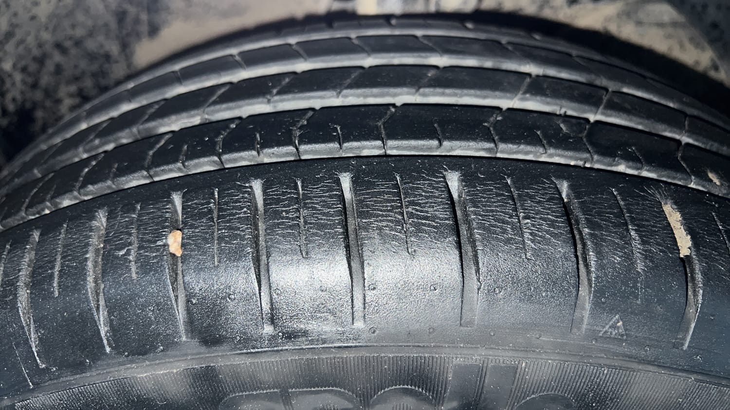 Used 2022 Maruti Suzuki Baleno Zeta MT Petrol Manual tyres RIGHT FRONT TYRE TREAD VIEW