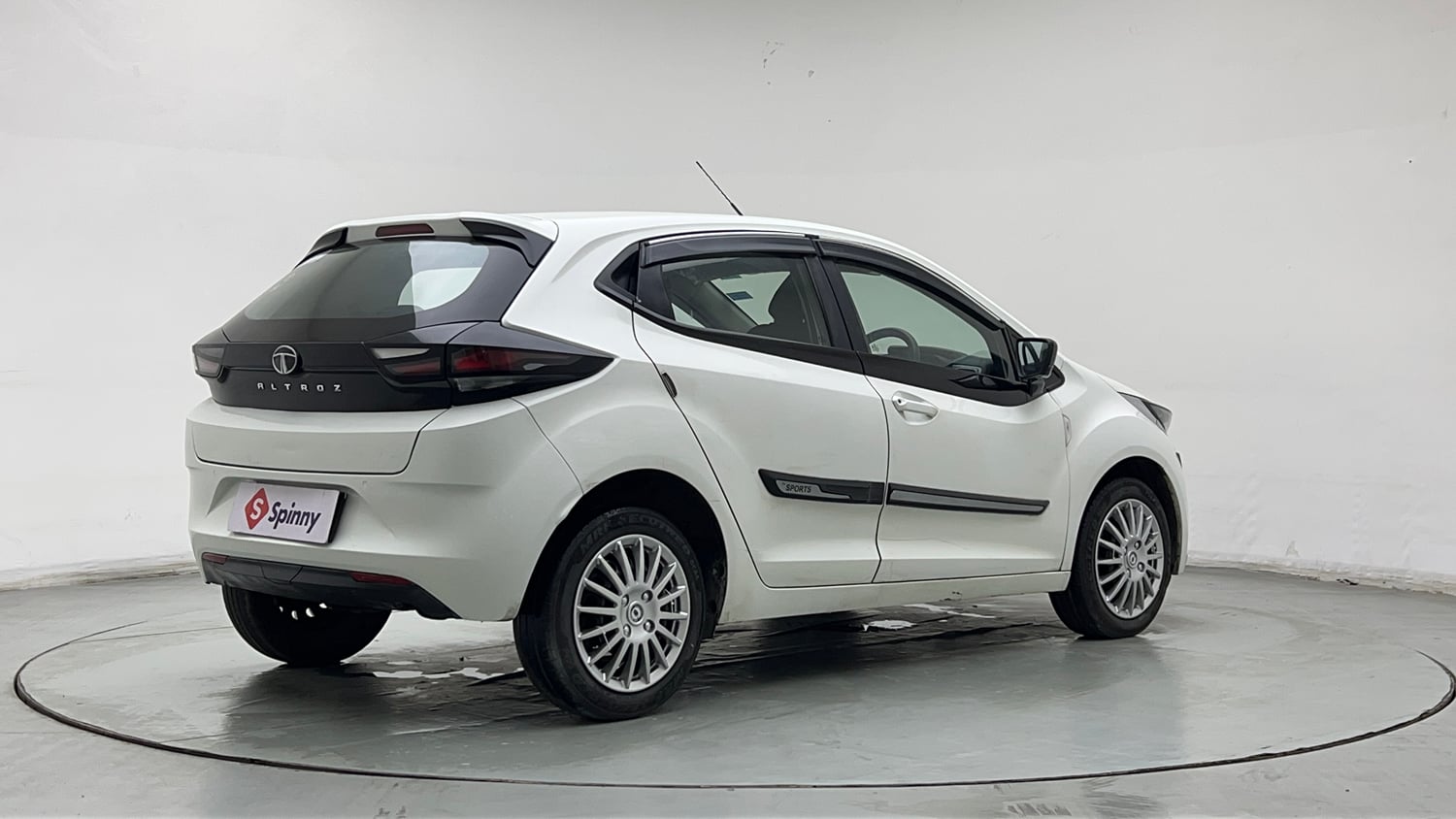 Used 2023 Tata Altroz XM Plus Petrol Petrol Manual exterior RIGHT REAR CORNER VIEW
