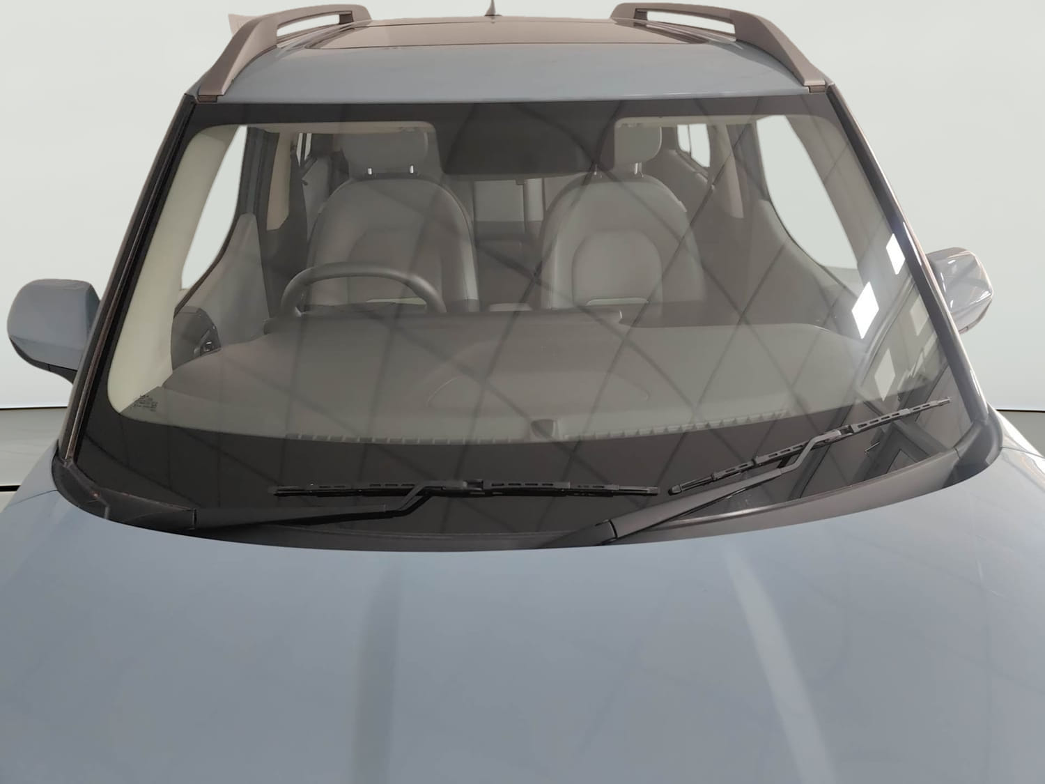 Used 2025 Kia Syros HTX 1.0 Turbo 6MT Petrol Manual exterior FRONT WINDSHIELD VIEW