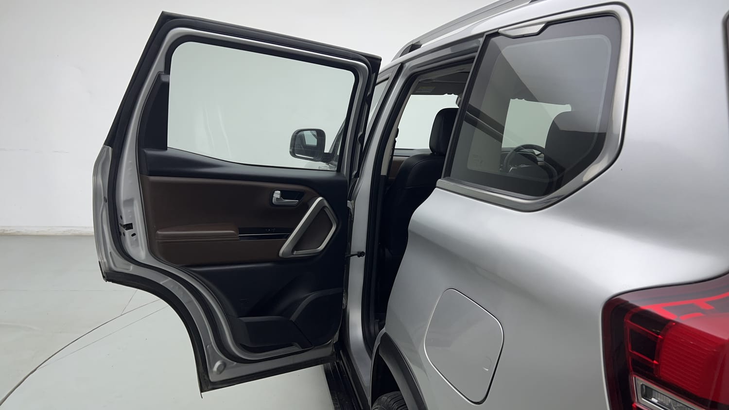 Used 2022 Mahindra Scorpio N Z8 L Diesel AT 4WD 7 STR Diesel Automatic interior LEFT REAR DOOR OPEN VIEW