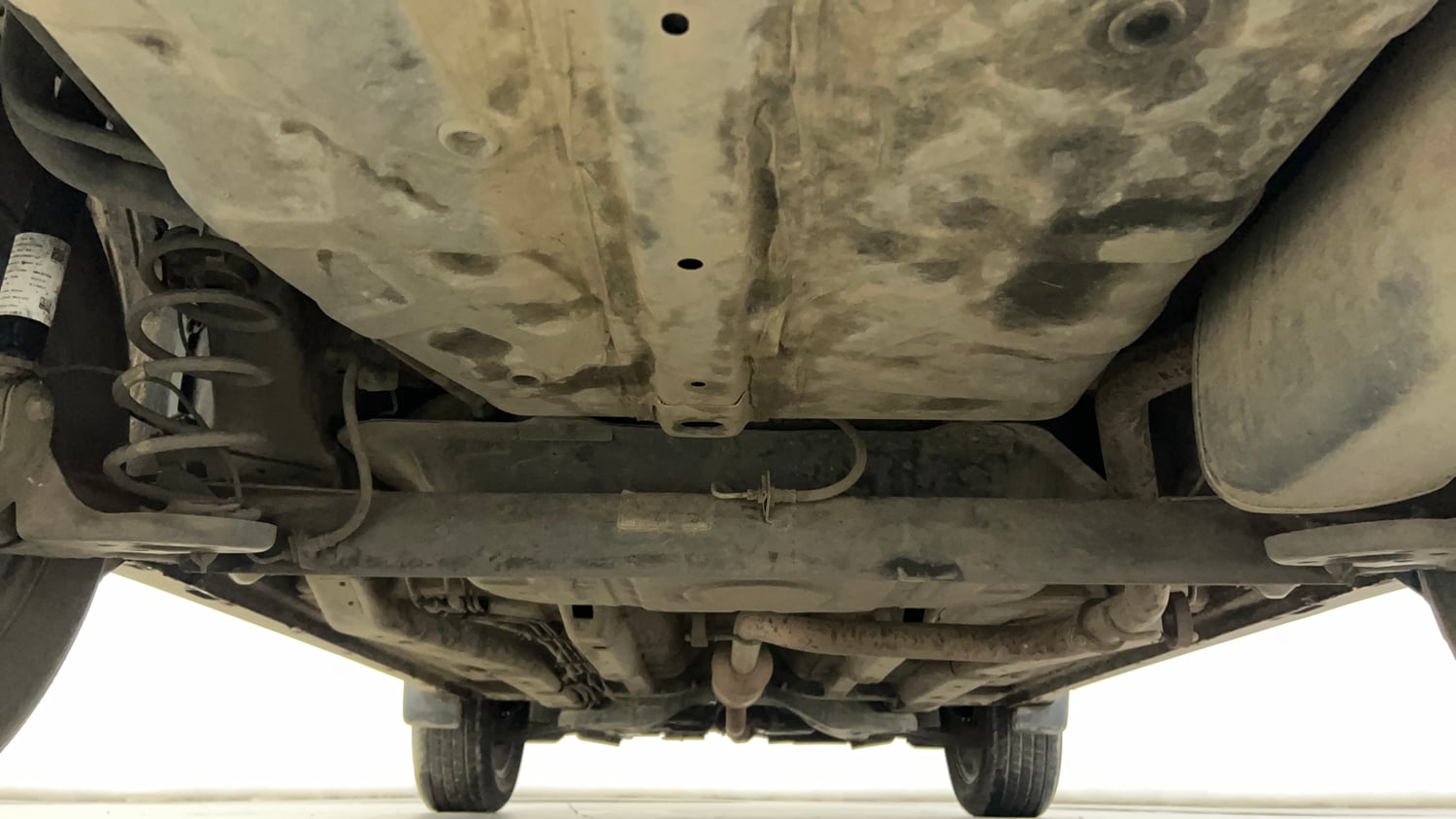 Used 2023 Tata Nexon XZA Plus (S) Petrol Automatic extra REAR UNDERBODY VIEW (TAKEN FROM REAR)