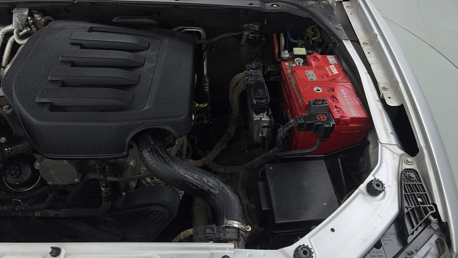 Used 2022 Mahindra Scorpio N Z8 L Diesel AT 4WD 7 STR Diesel Automatic engine ENGINE LEFT SIDE VIEW