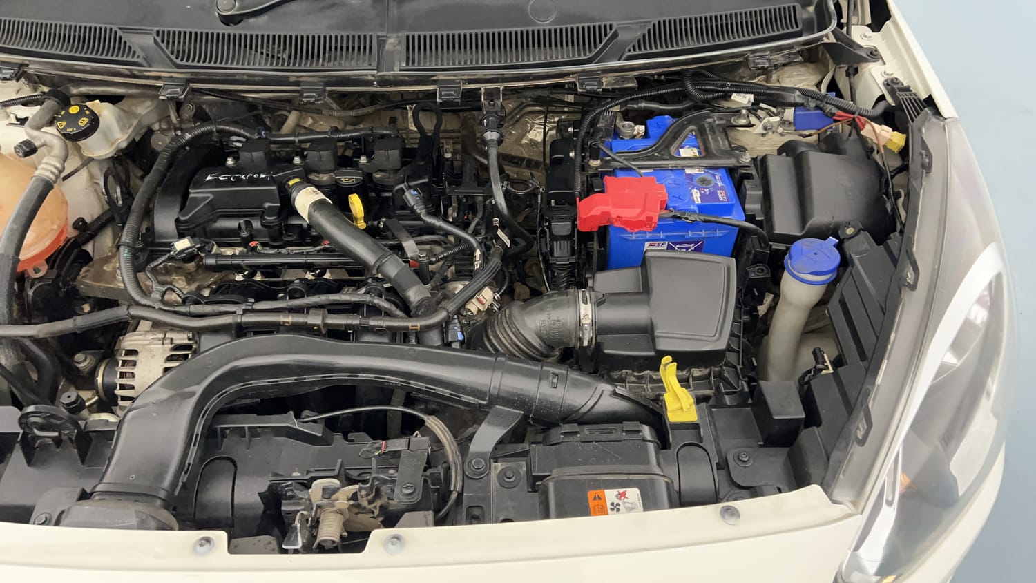 Used 2021 Ford Figo Aspire Titanium 1.2 Ti-VCT Petrol Manual engine ENGINE LEFT SIDE VIEW
