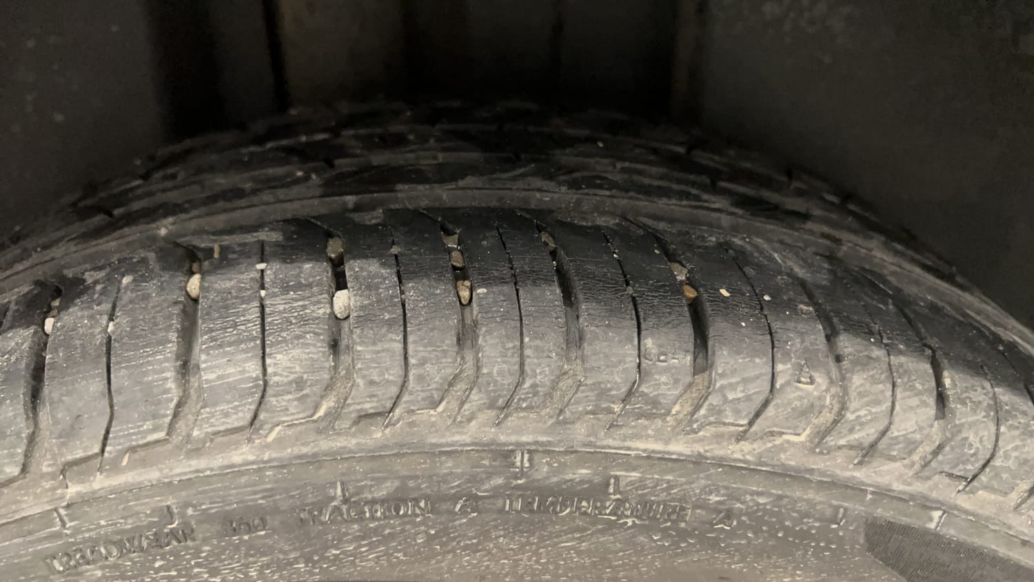 Used 2022 Skoda Slavia Style 1.0L TSI AT Petrol Automatic tyres RIGHT REAR TYRE TREAD VIEW