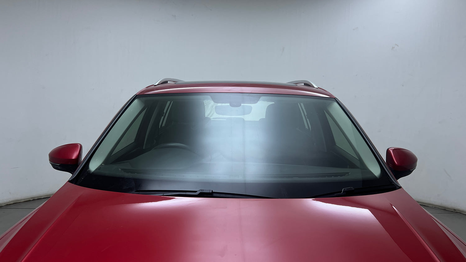 Used 2022 Volkswagen Tiguan Elegance 2.0 TSI DSG Petrol Automatic exterior FRONT WINDSHIELD VIEW