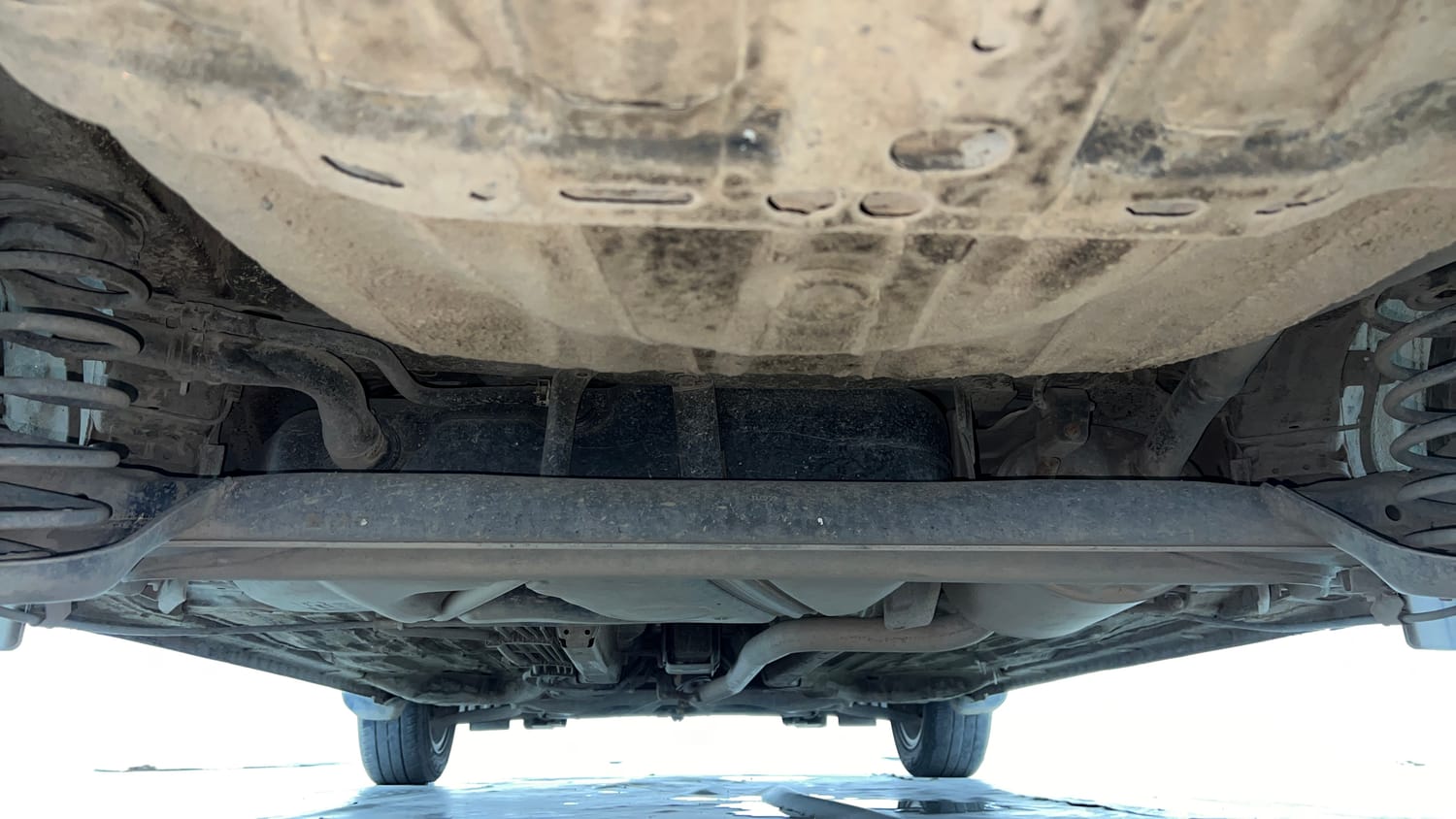 Used 2024 Honda Amaze VX 1.2 Petrol MT Petrol Manual extra REAR UNDERBODY VIEW (TAKEN FROM REAR)