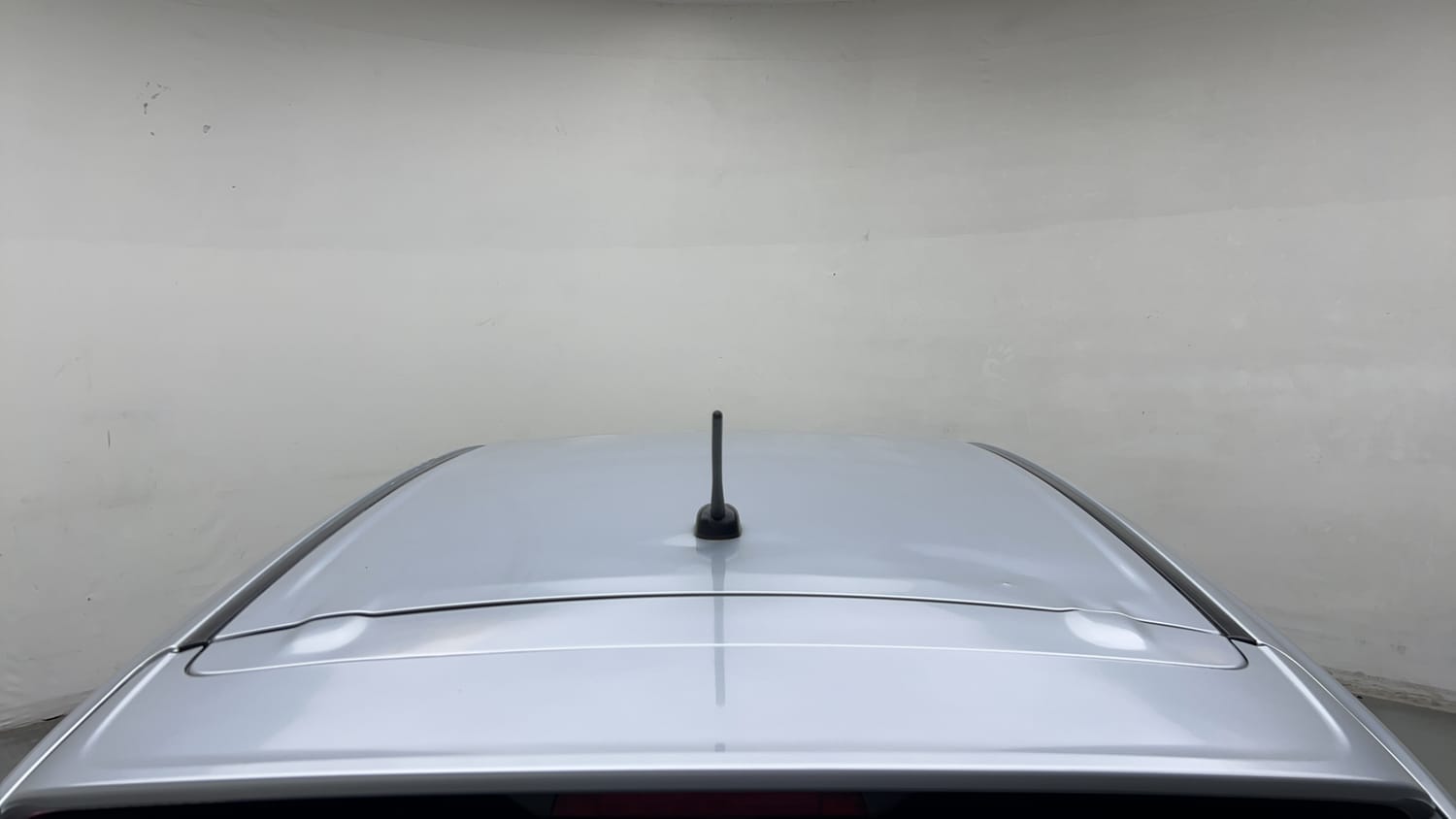 Used 2022 Maruti Suzuki Baleno Zeta MT Petrol Manual exterior EXTERIOR ROOF VIEW