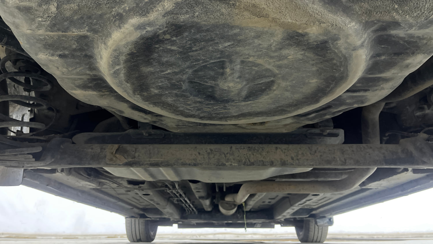 Used 2023 Tata Altroz XZ Plus Diesel Diesel Manual extra REAR UNDERBODY VIEW (TAKEN FROM REAR)
