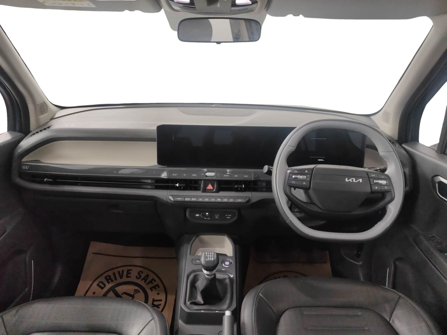 Used 2025 Kia Syros HTX 1.0 Turbo 6MT Petrol Manual interior DASHBOARD VIEW
