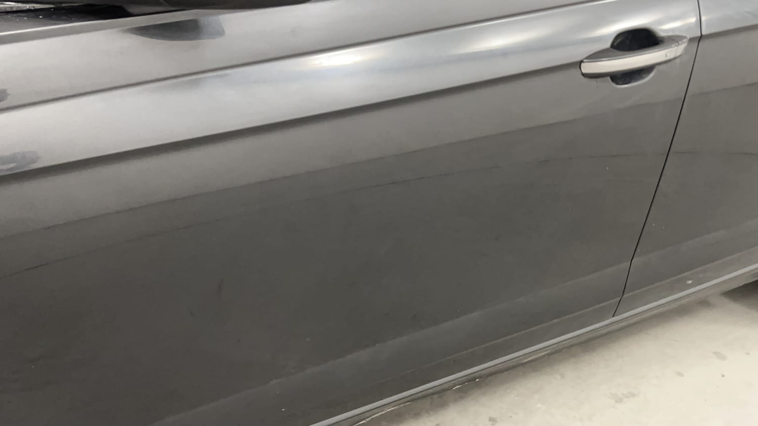 Used 2022 Skoda Slavia Style 1.0L TSI AT Petrol Automatic dents MINOR SCRATCH