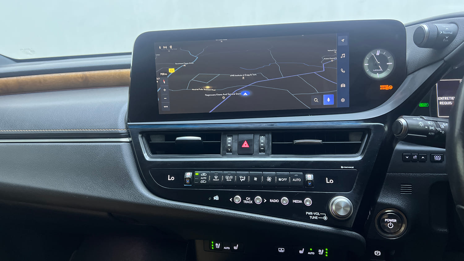 Used 2023 Lexus ES 300h Luxury Hybrid Automatic interior MUSIC SYSTEM & AC CONTROL VIEW