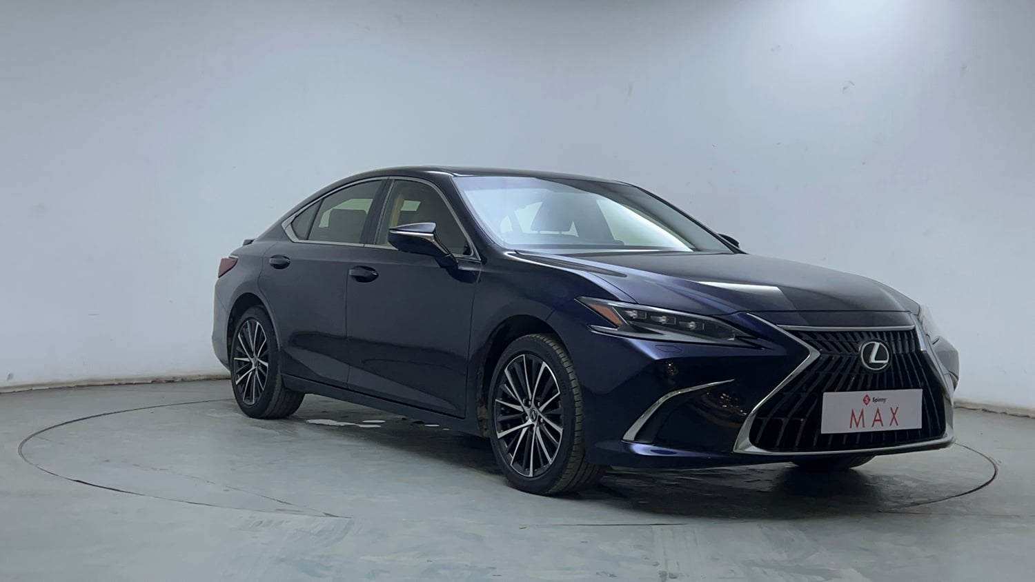 Used 2023 Lexus ES 300h Luxury Hybrid Automatic exterior RIGHT FRONT CORNER VIEW