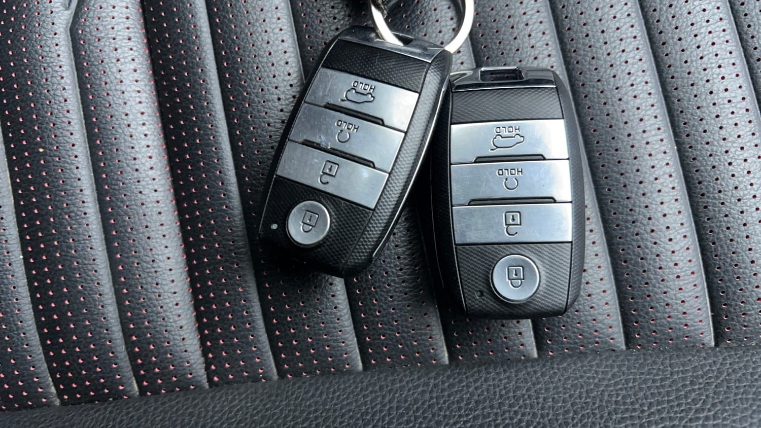 Used 2022 Kia Sonet GTX Plus 1.0 DCT Petrol Automatic extra CAR KEY VIEW