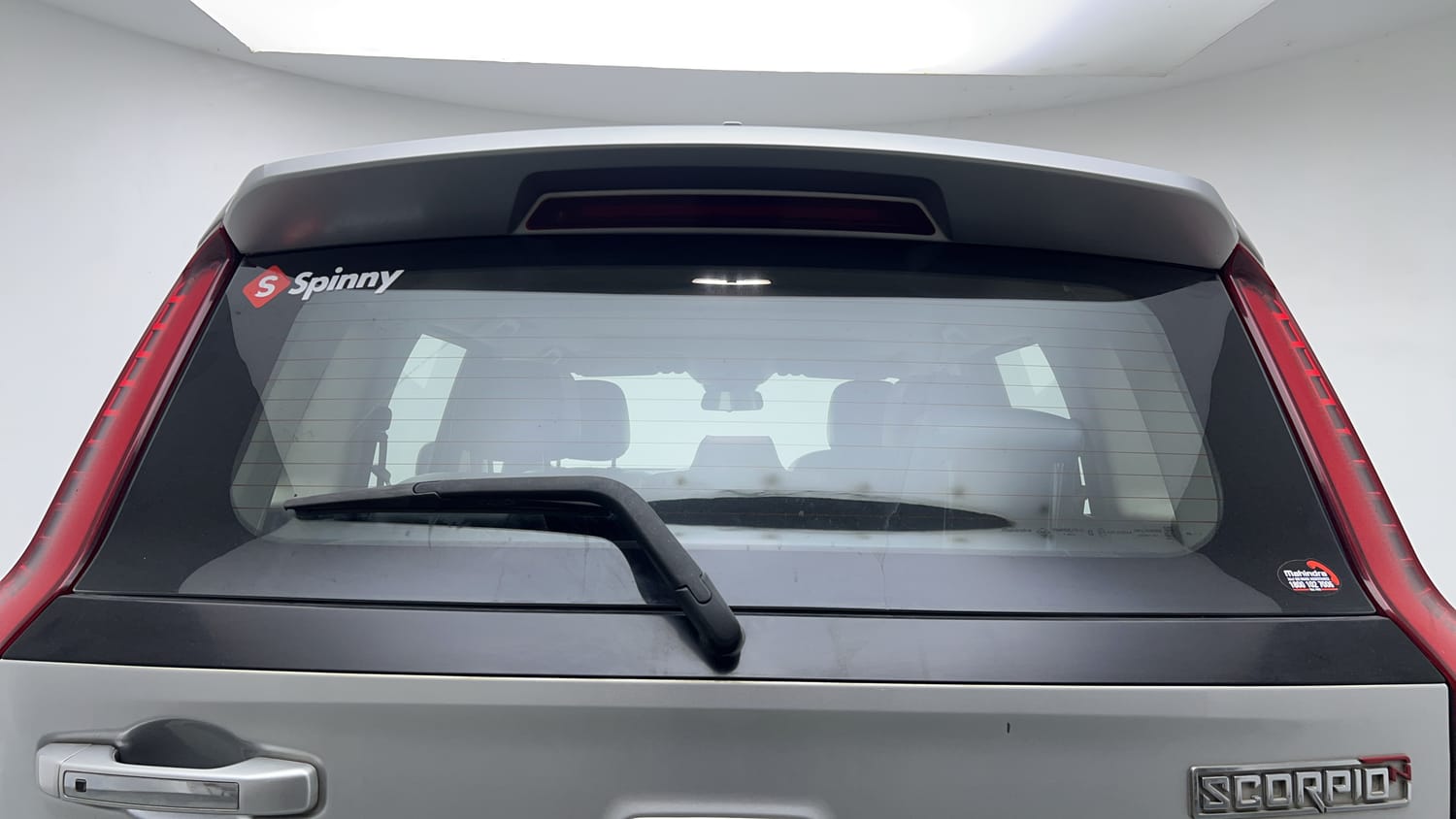 Used 2022 Mahindra Scorpio N Z8 L Diesel AT 4WD 7 STR Diesel Automatic exterior BACK WINDSHIELD VIEW