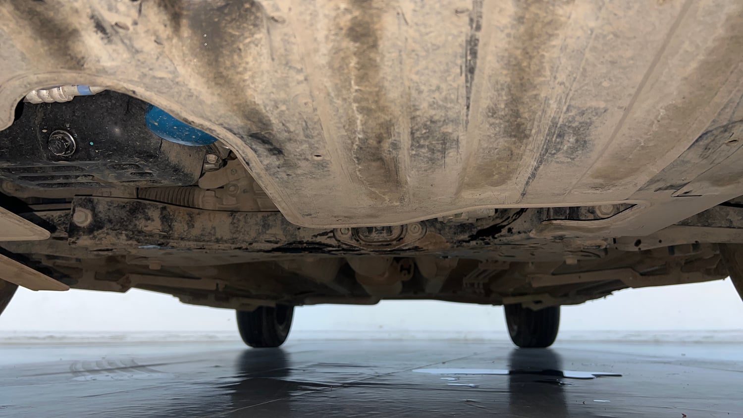 Used 2022 Kia Sonet GTX Plus 1.0 DCT Petrol Automatic extra FRONT LEFT UNDERBODY VIEW