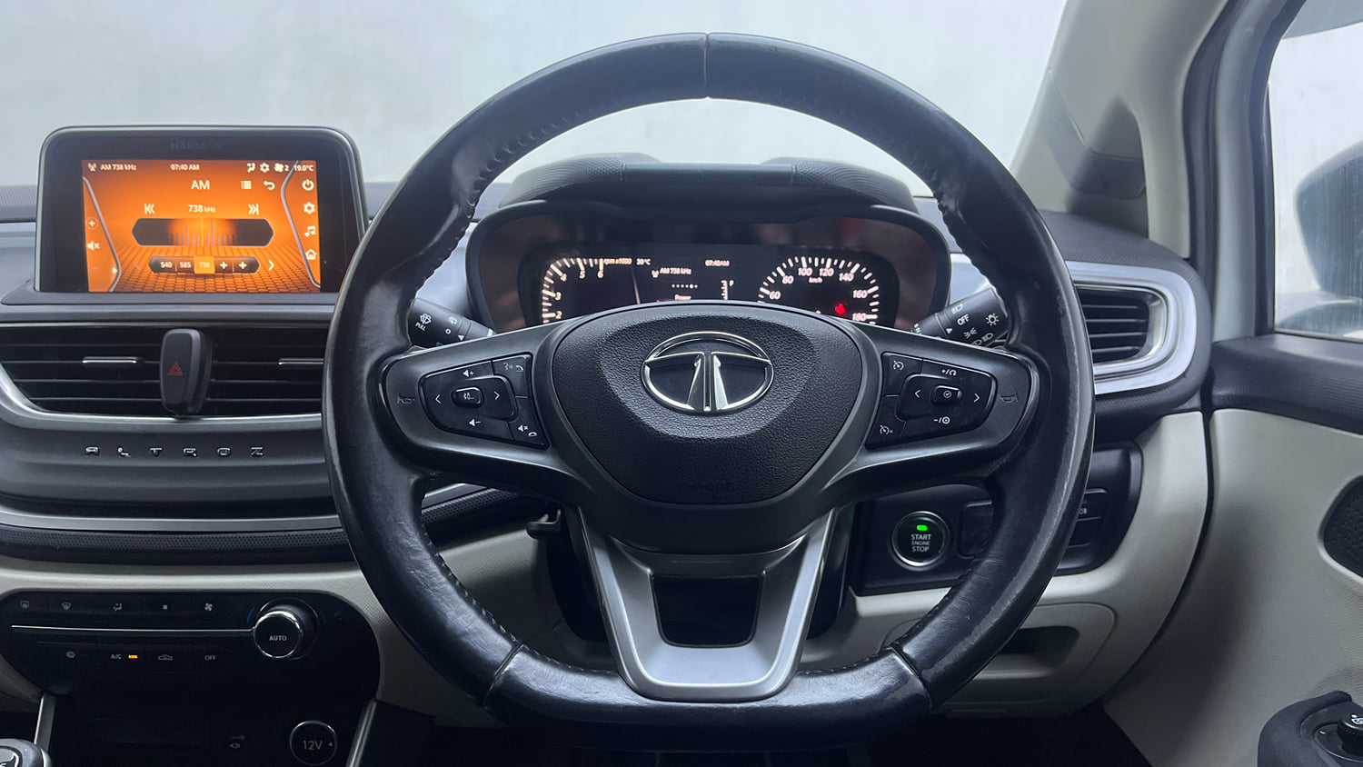Used 2023 Tata Altroz XZ Plus Diesel Diesel Manual interior STEERING VIEW