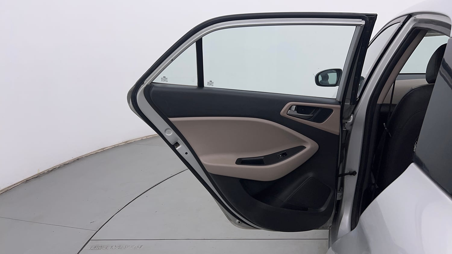 Used 2018 Hyundai Elite i20 Asta 1.2 Petrol Manual interior LEFT REAR DOOR OPEN VIEW