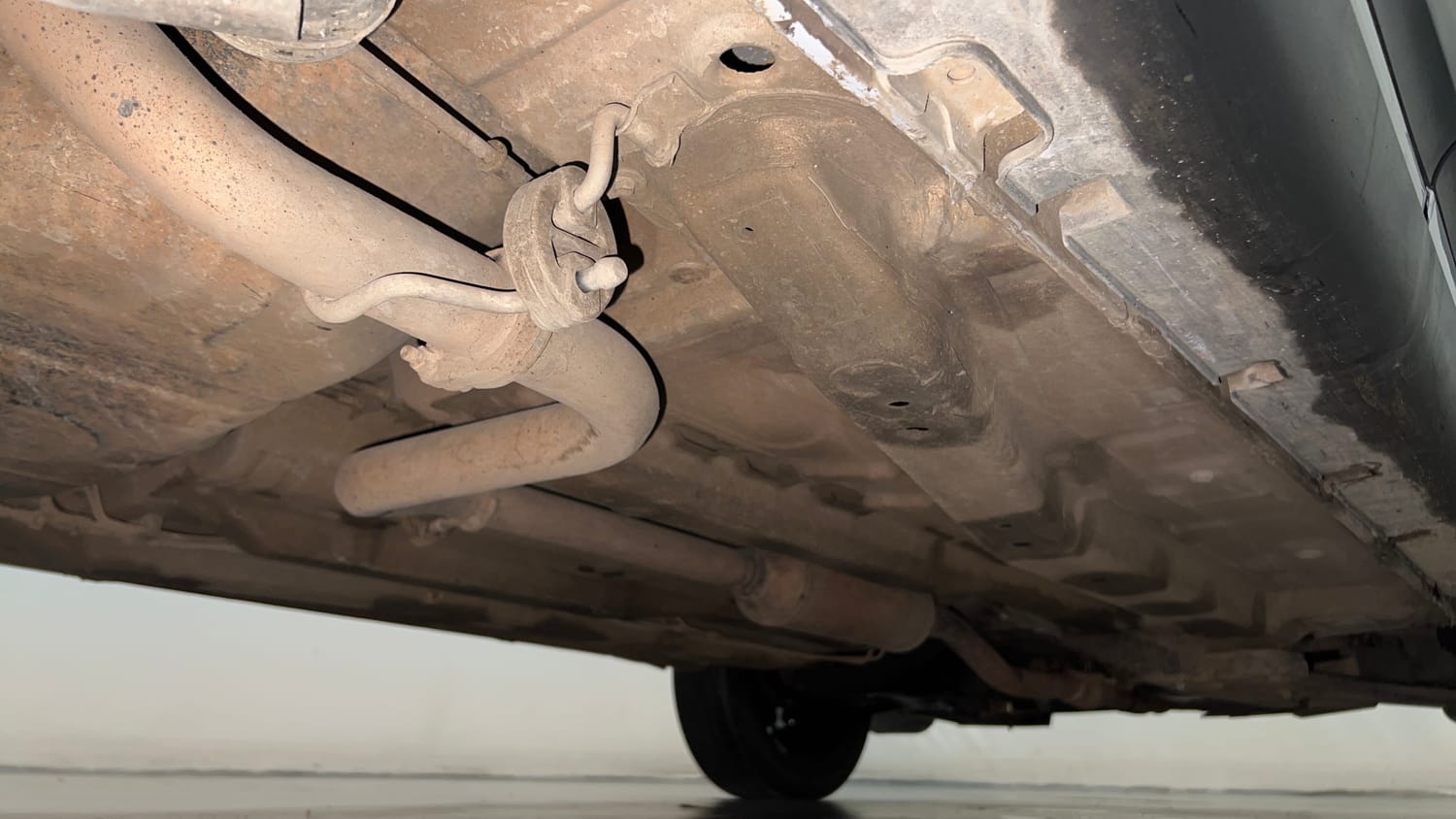 Used 2024 Tata Nexon Pure 1.2 Revotron Petrol 6MT Petrol Manual extra REAR RIGHT UNDERBODY VIEW