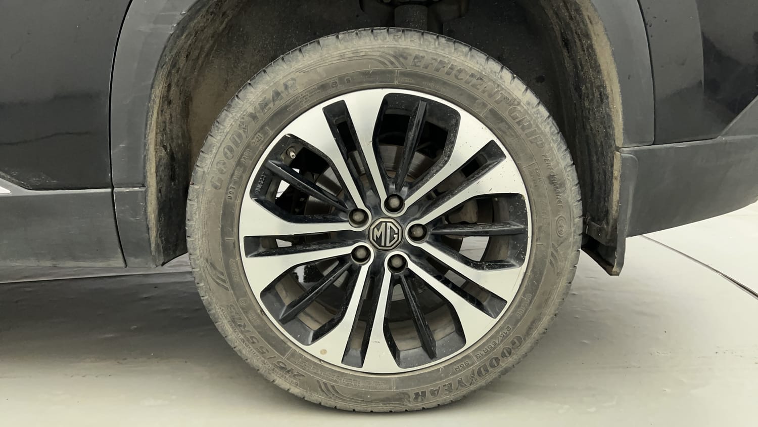 Used 2021 MG Motors Hector Sharp 1.5 Petrol Turbo DCT Petrol Automatic tyres LEFT REAR TYRE RIM VIEW