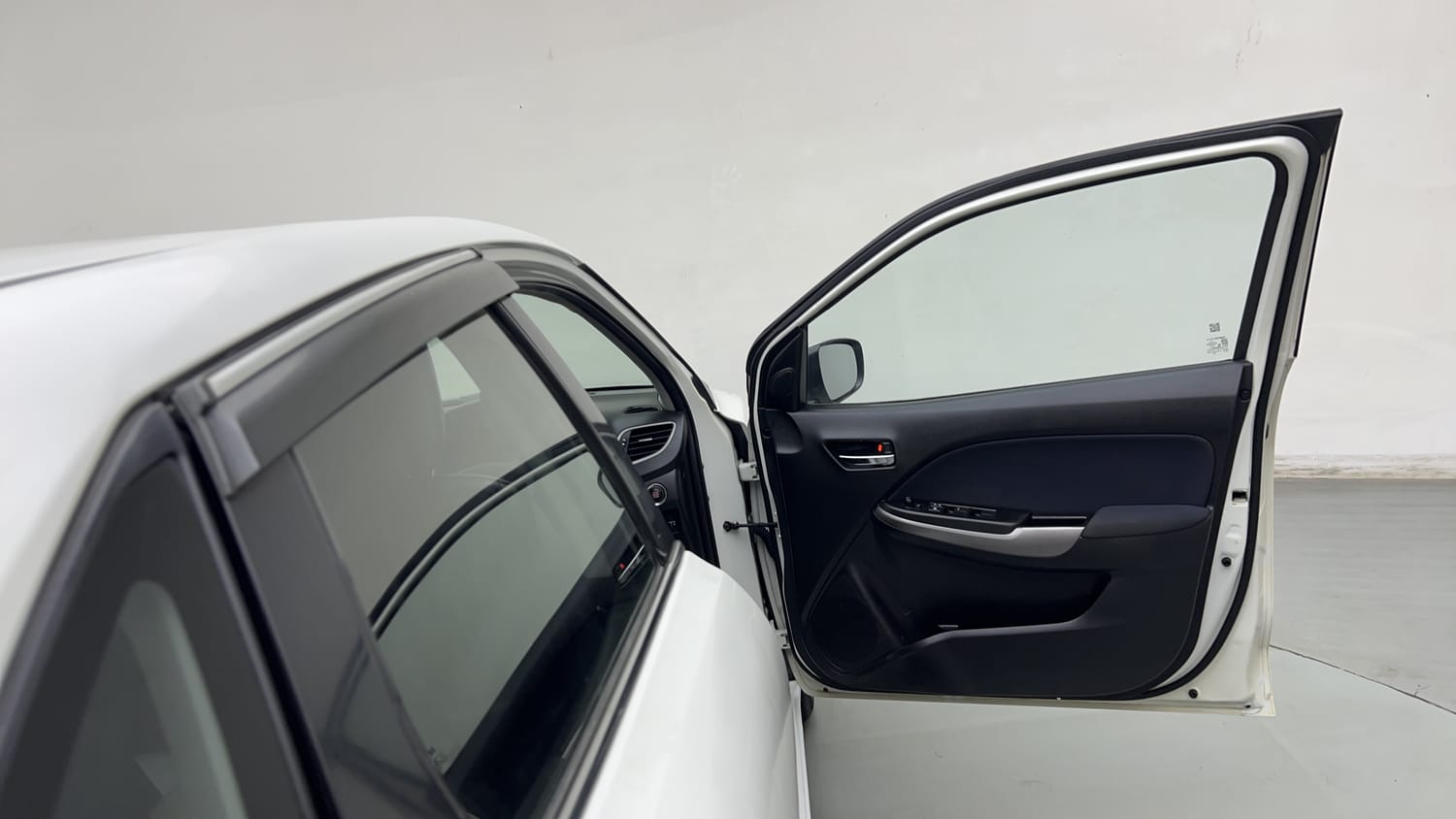 Used 2021 Maruti Suzuki Baleno Zeta Automatic Petrol Automatic interior RIGHT FRONT DOOR OPEN VIEW