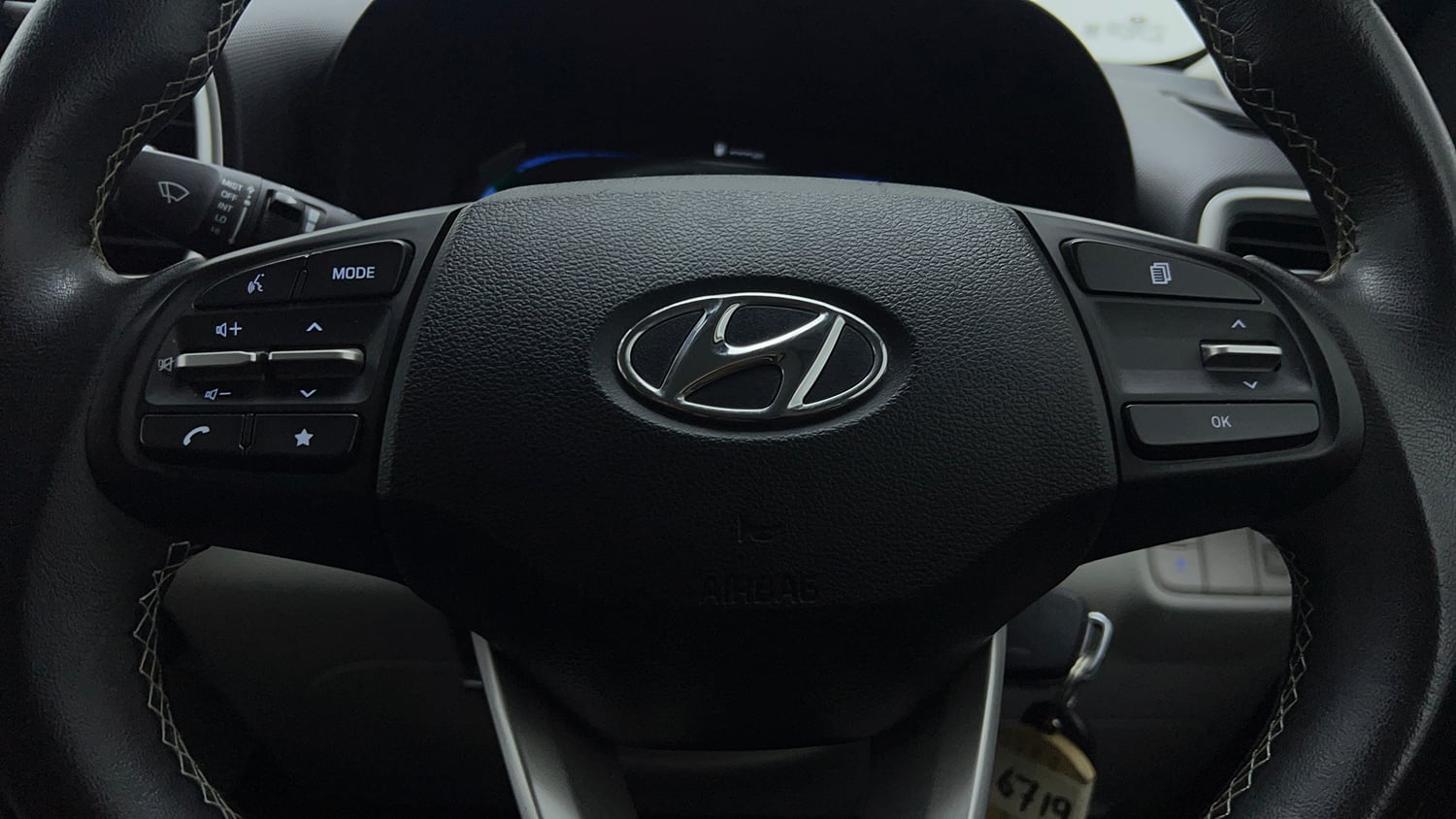 Used 2024 Hyundai Venue S (O) 1.2 Petrol Petrol Manual top_features Airbags