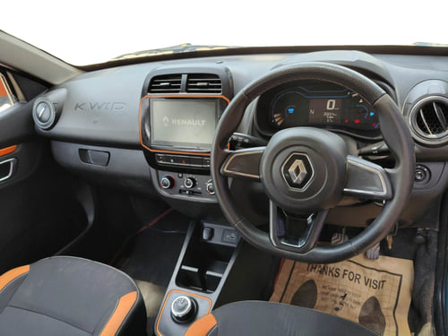 Used 2022 Renault Kwid CLIMBER 1.0 AMT (O) Petrol Automatic interior DASHBOARD VIEW