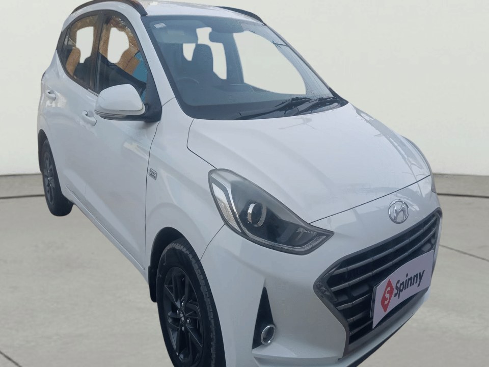 Used 2020 Hyundai Grand i10 Nios Sportz AMT 1.2 Kappa VTVT Petrol Automatic exterior RIGHT FRONT CORNER VIEW