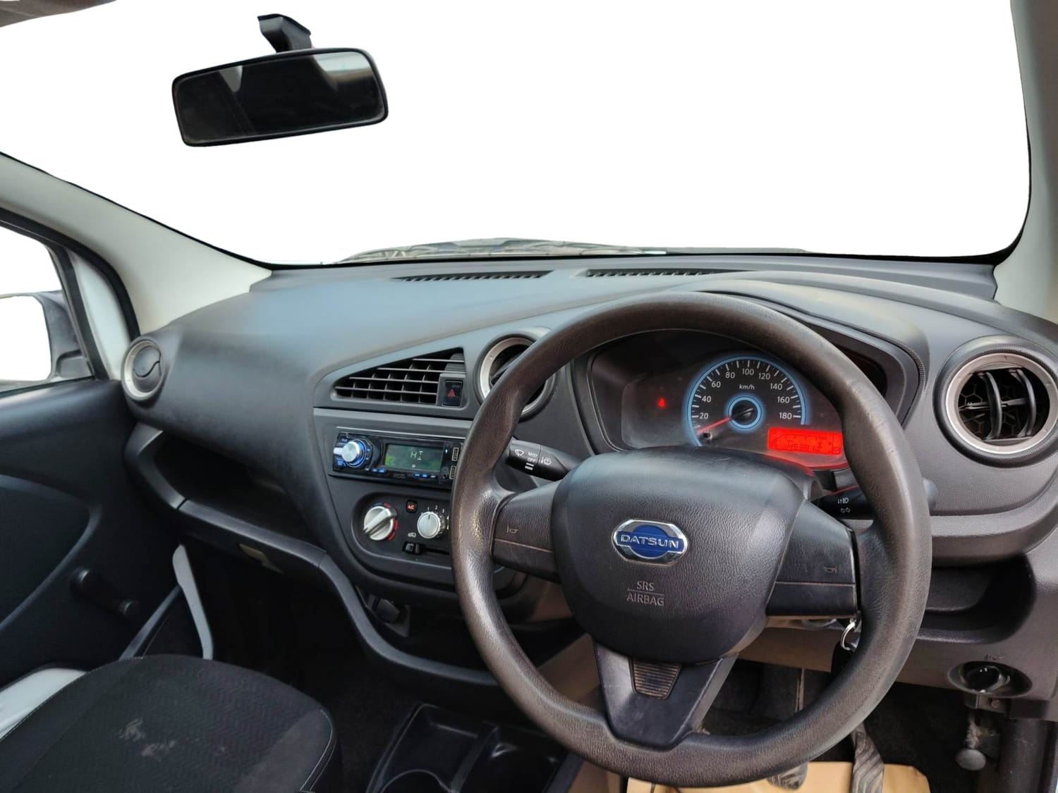 Used 2020 Datsun Redi-GO A Petrol Manual interior DASHBOARD VIEW