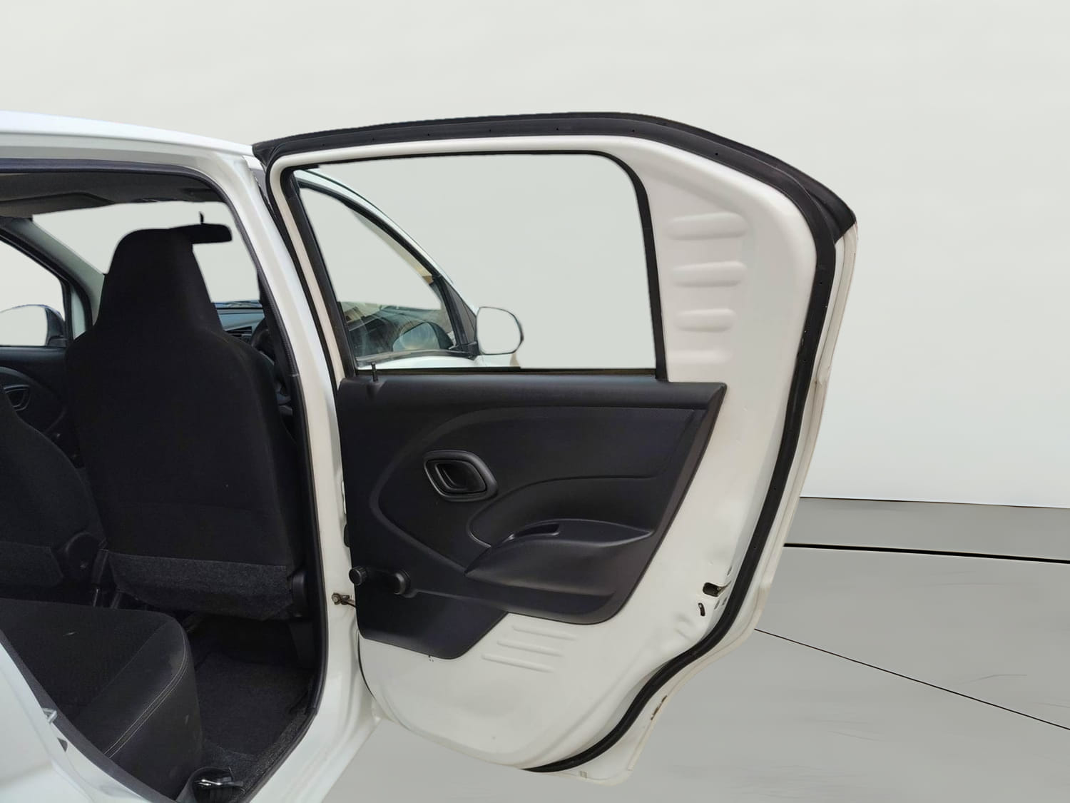 Used 2020 Datsun Redi-GO A Petrol Manual interior RIGHT REAR DOOR OPEN VIEW