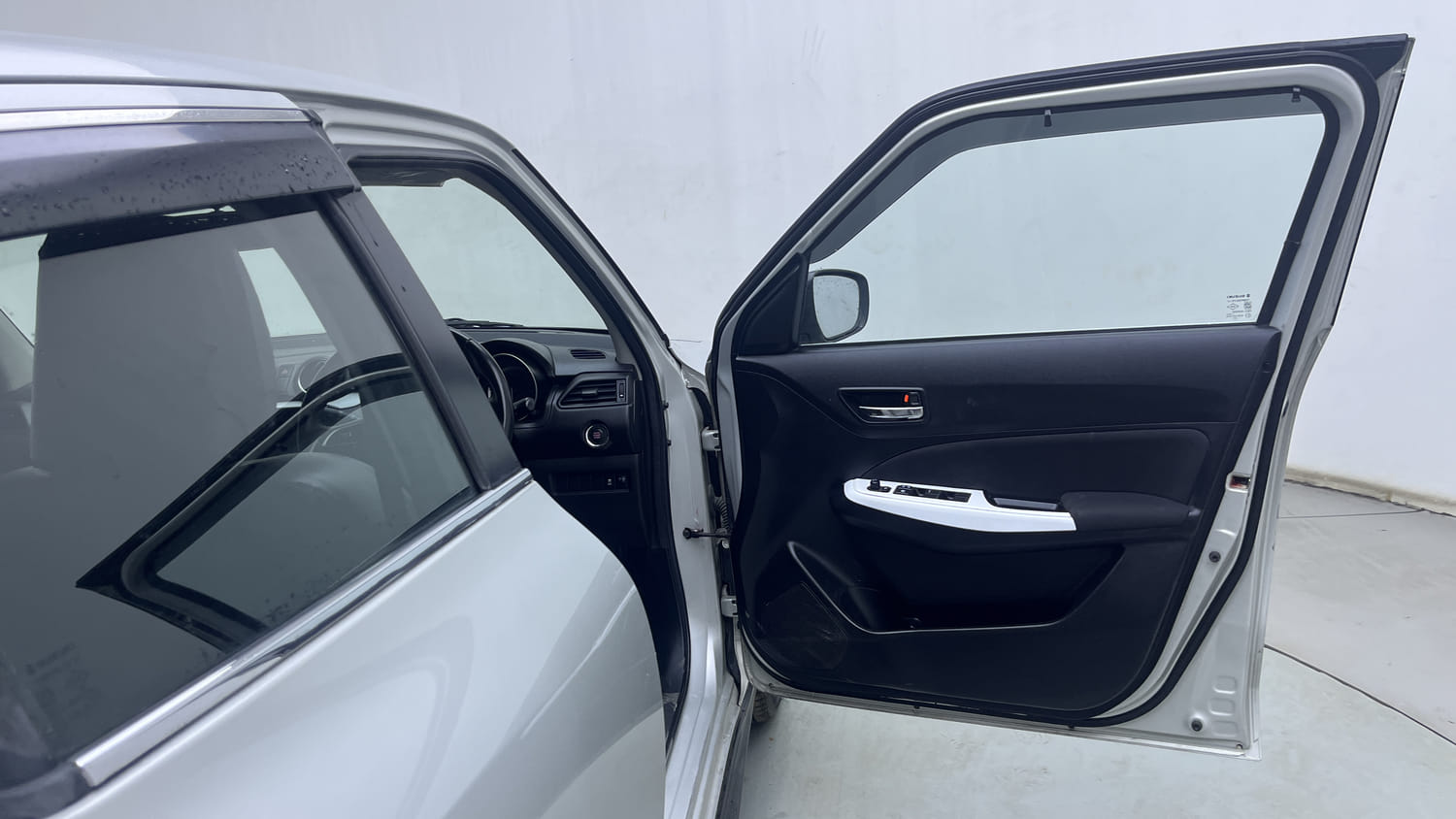 Used 2023 Maruti Suzuki Swift ZXi Plus Petrol Manual interior RIGHT FRONT DOOR OPEN VIEW
