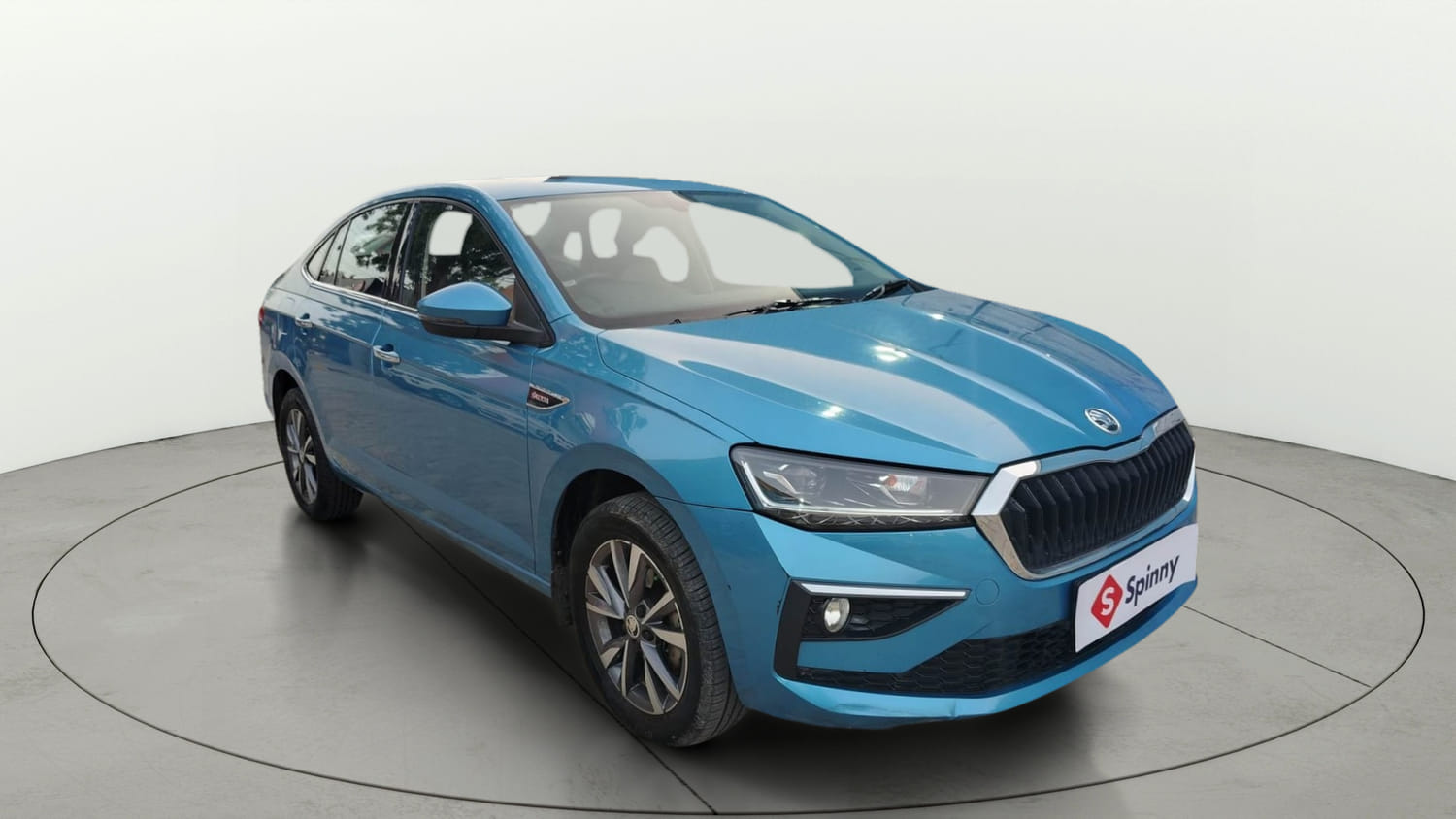 Used 2022 Skoda Slavia Style 1.0L TSI AT Petrol Automatic exterior RIGHT FRONT CORNER VIEW