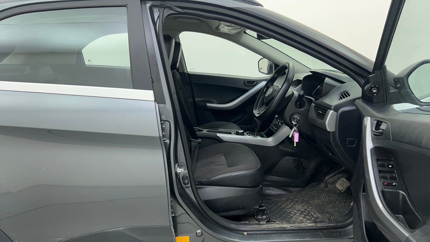 Used 2020 Tata Nexon XMA Petrol Petrol Automatic interior RIGHT SIDE FRONT DOOR CABIN VIEW
