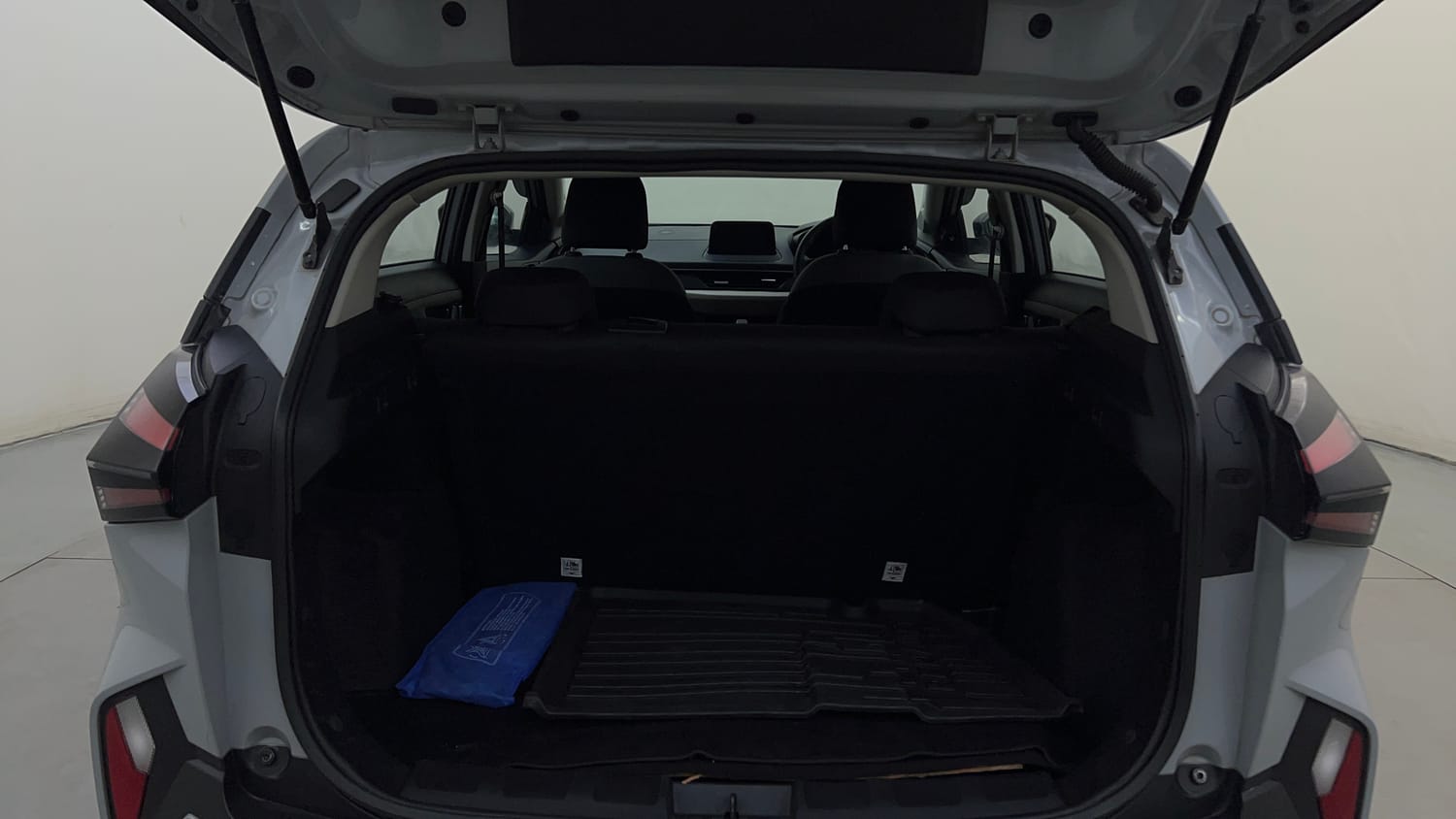 Used 2024 Tata Nexon Pure 1.2 Revotron Petrol 6MT Petrol Manual interior DICKY INSIDE VIEW