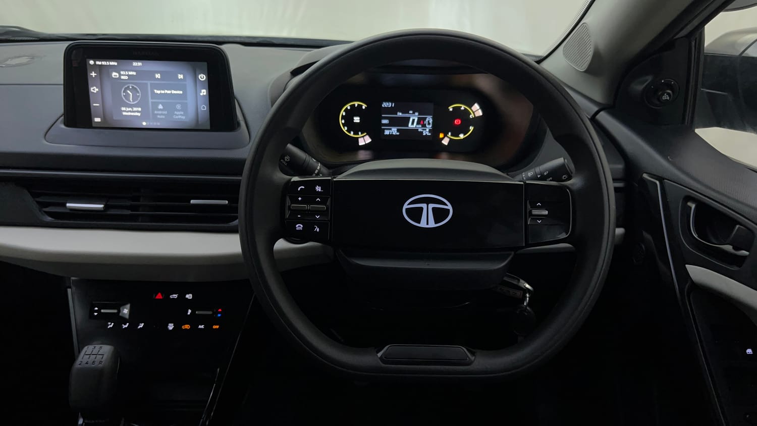 Used 2024 Tata Nexon Pure 1.2 Revotron Petrol 6MT Petrol Manual top_features Steering mounted controls