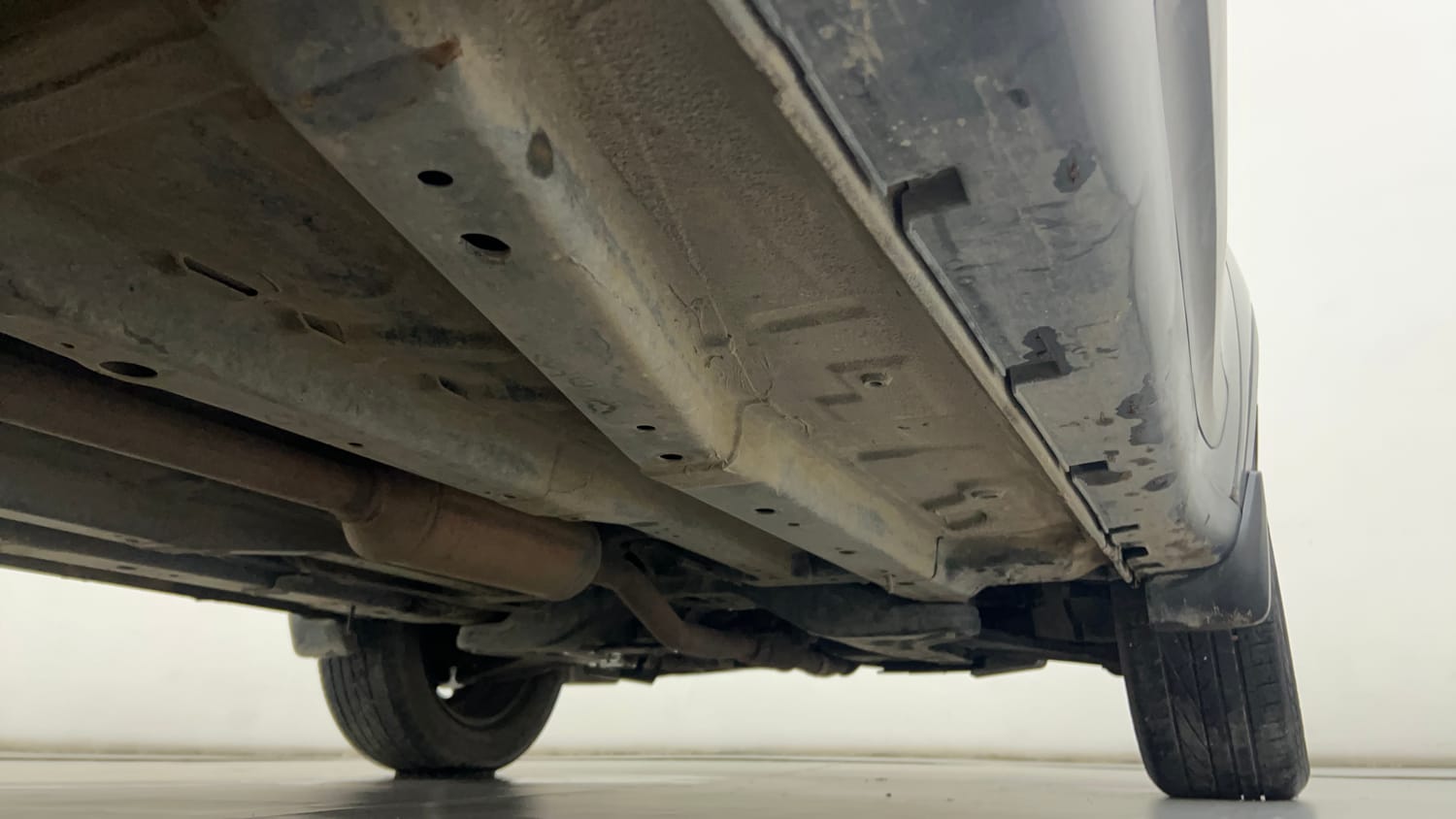 Used 2020 Tata Nexon XMA Petrol Petrol Automatic extra REAR RIGHT UNDERBODY VIEW