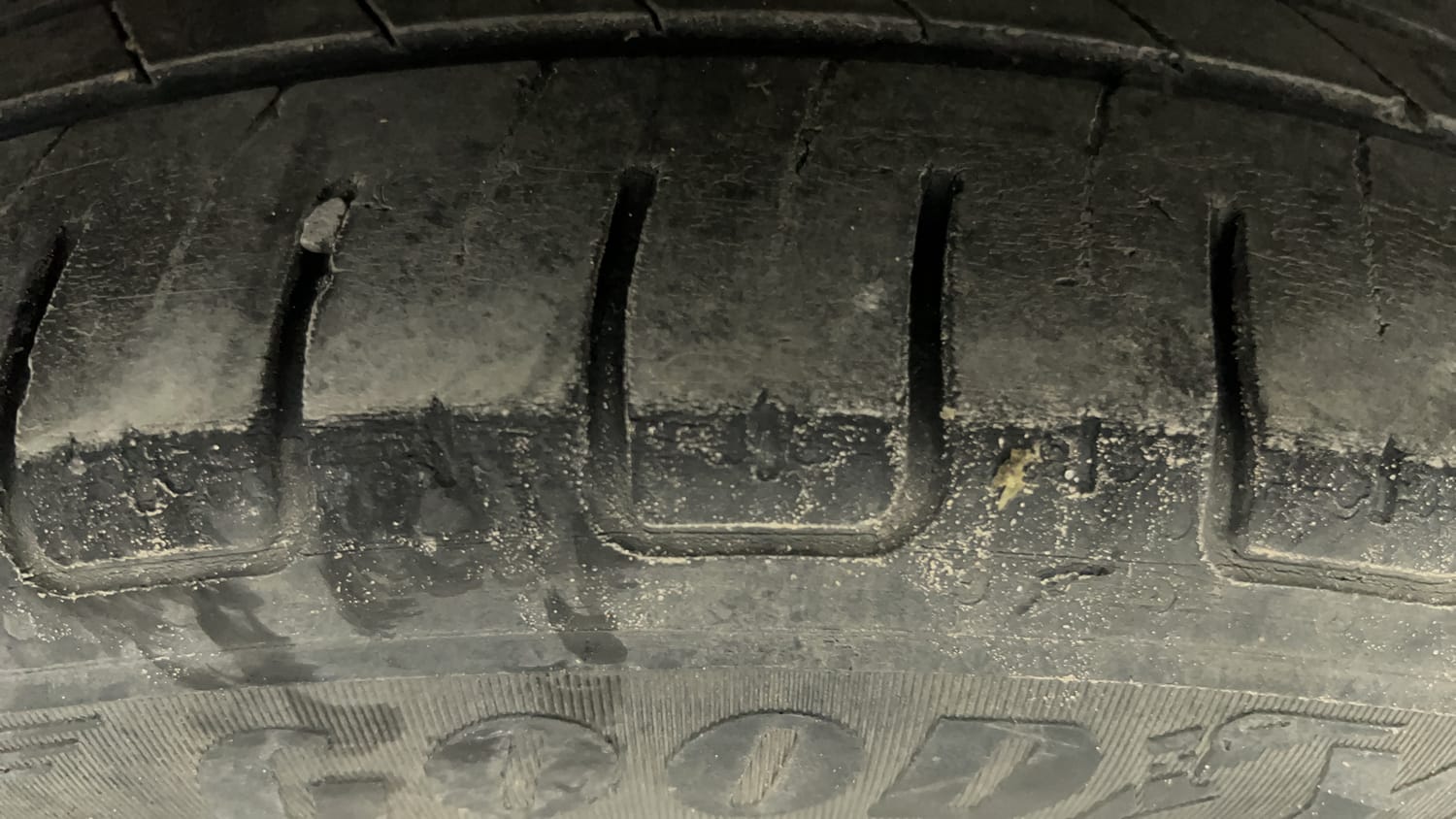 Used 2021 MG Motors Hector Sharp 1.5 Petrol Turbo DCT Petrol Automatic tyres LEFT FRONT TYRE TREAD VIEW