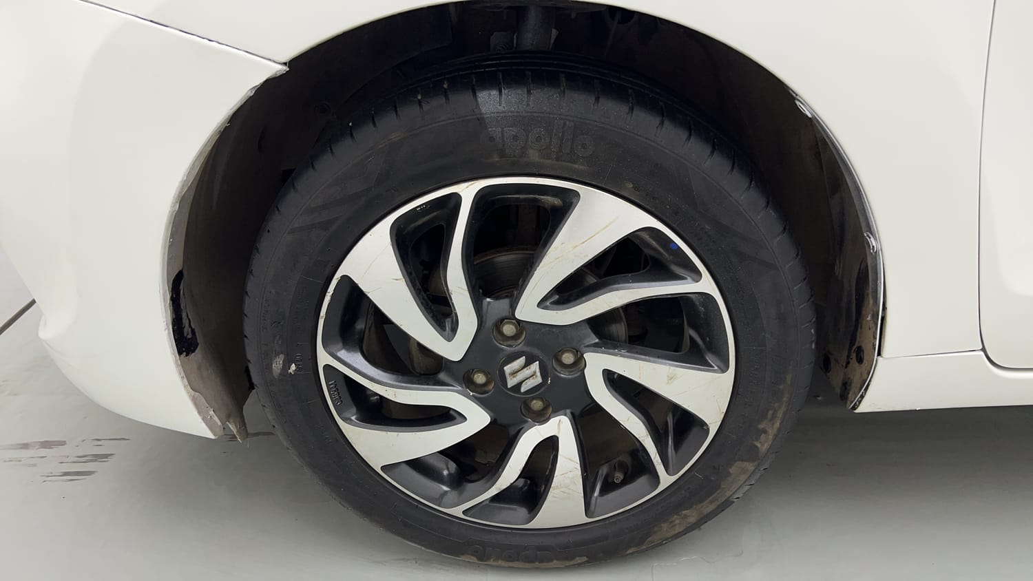 Used 2021 Maruti Suzuki Baleno Zeta Automatic Petrol Automatic tyres LEFT FRONT TYRE RIM VIEW