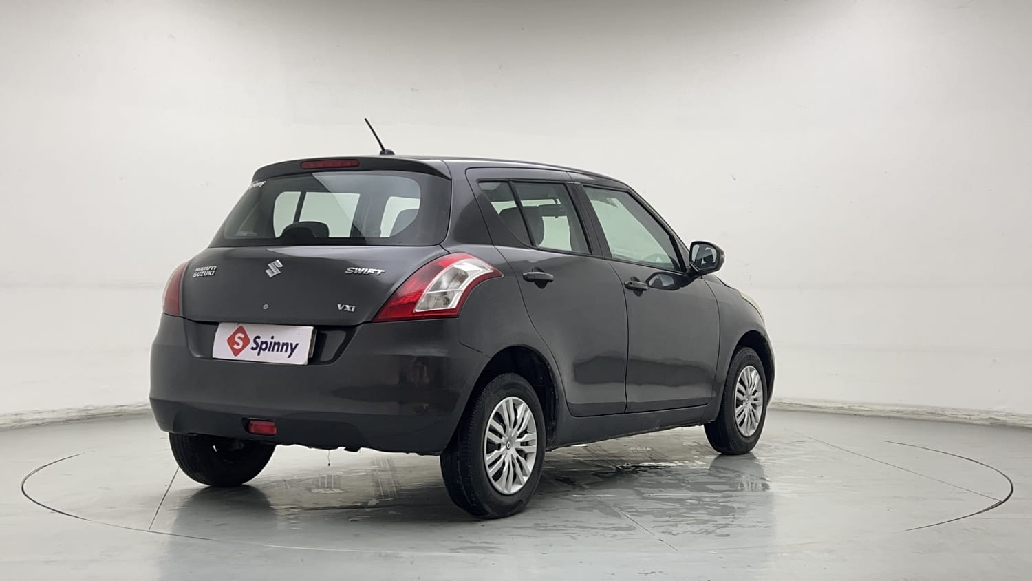 Used 2015 Maruti Suzuki Swift VXi Petrol Manual exterior RIGHT REAR CORNER VIEW