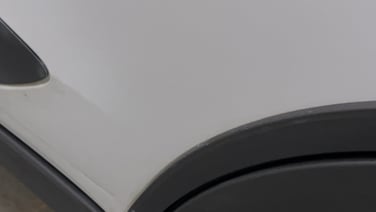 minor_scratch_0