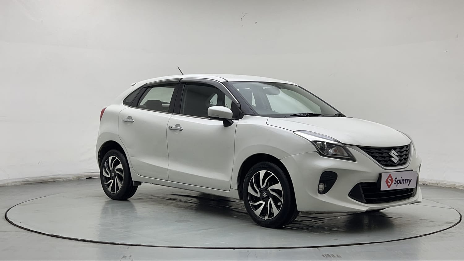 Used 2021 Maruti Suzuki Baleno Zeta Automatic Petrol Automatic exterior RIGHT FRONT CORNER VIEW