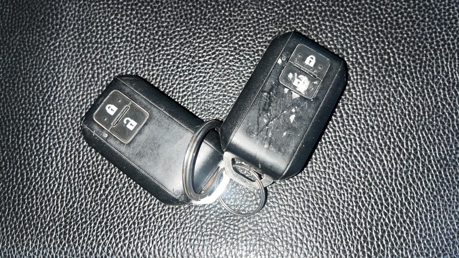 Used 2023 Maruti Suzuki Swift ZXi Plus Petrol Manual extra CAR KEY VIEW