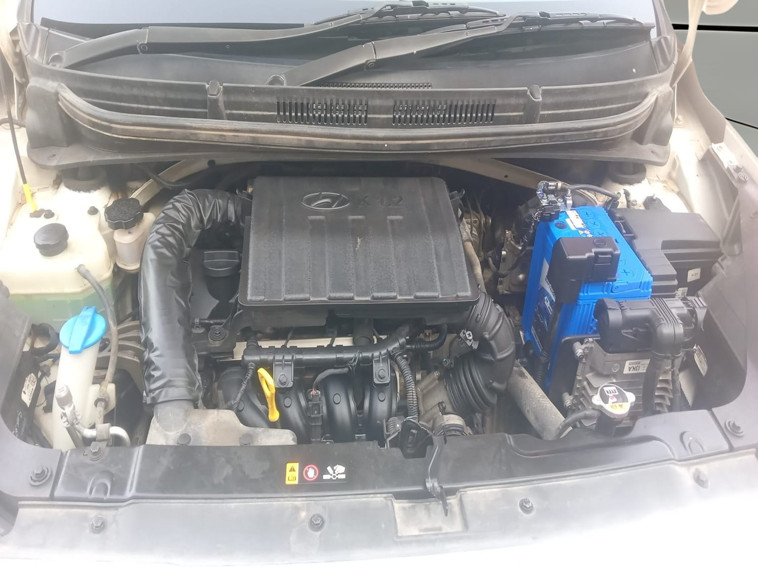 Used 2020 Hyundai Grand i10 Nios Sportz AMT 1.2 Kappa VTVT Petrol Automatic engine ENGINE & BONNET OPEN FRONT VIEW