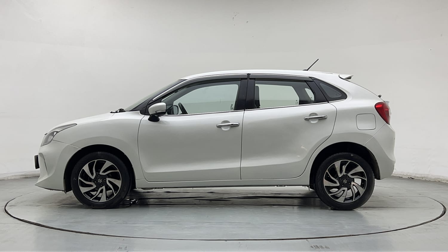 Used 2021 Maruti Suzuki Baleno Zeta Automatic Petrol Automatic exterior LEFT SIDE VIEW