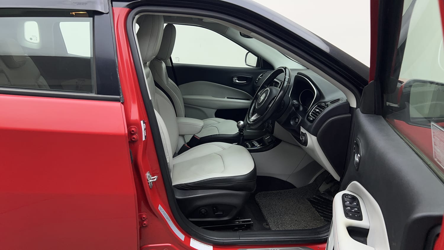 2020 Jeep Compass Limited Plus Diesel-17