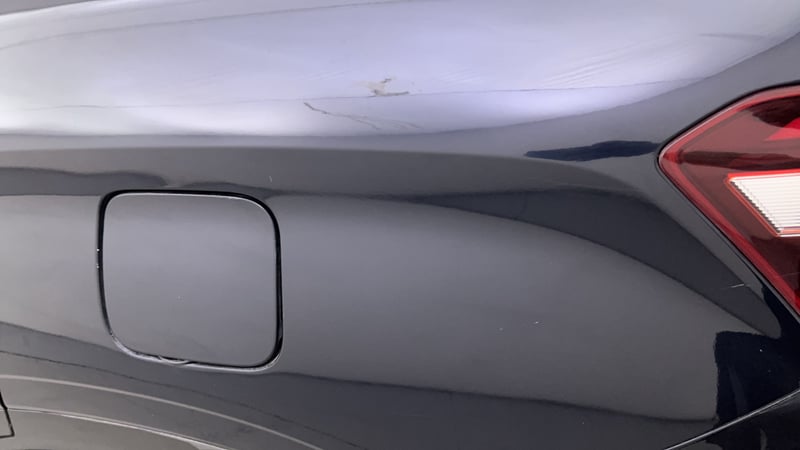 Used 2022 Hyundai Alcazar Signature (O) 7 Seater 1.5 Diesel AT Diesel Automatic dents MINOR SCRATCH