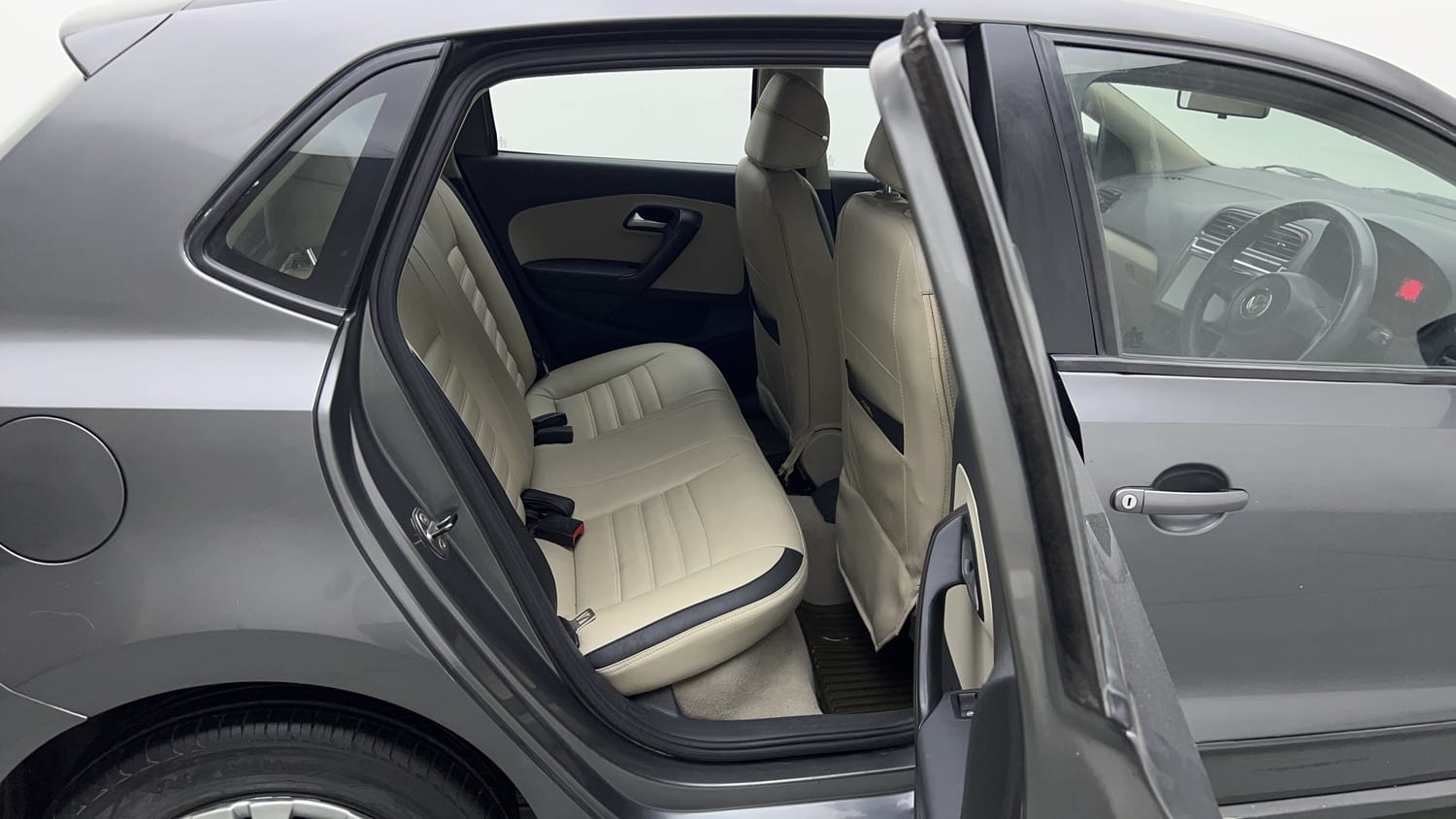Used 2014 Volkswagen Polo Comfortline 1.2L (P) Petrol Manual interior RIGHT SIDE REAR DOOR CABIN VIEW