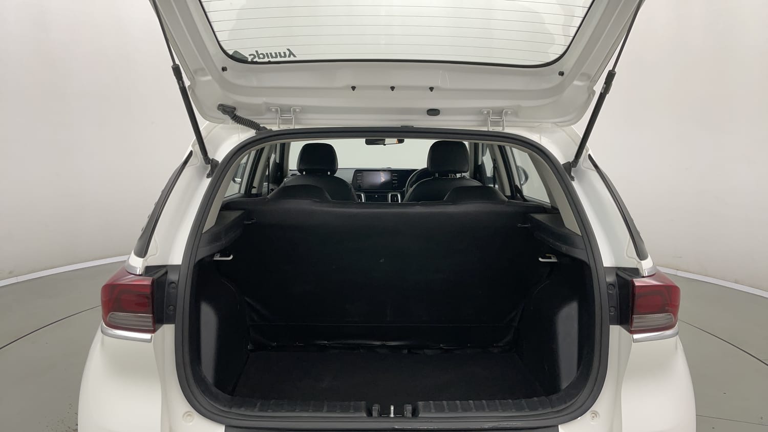 Used 2021 Kia Sonet HTK Plus 1.0 DCT Petrol Automatic interior DICKY INSIDE VIEW