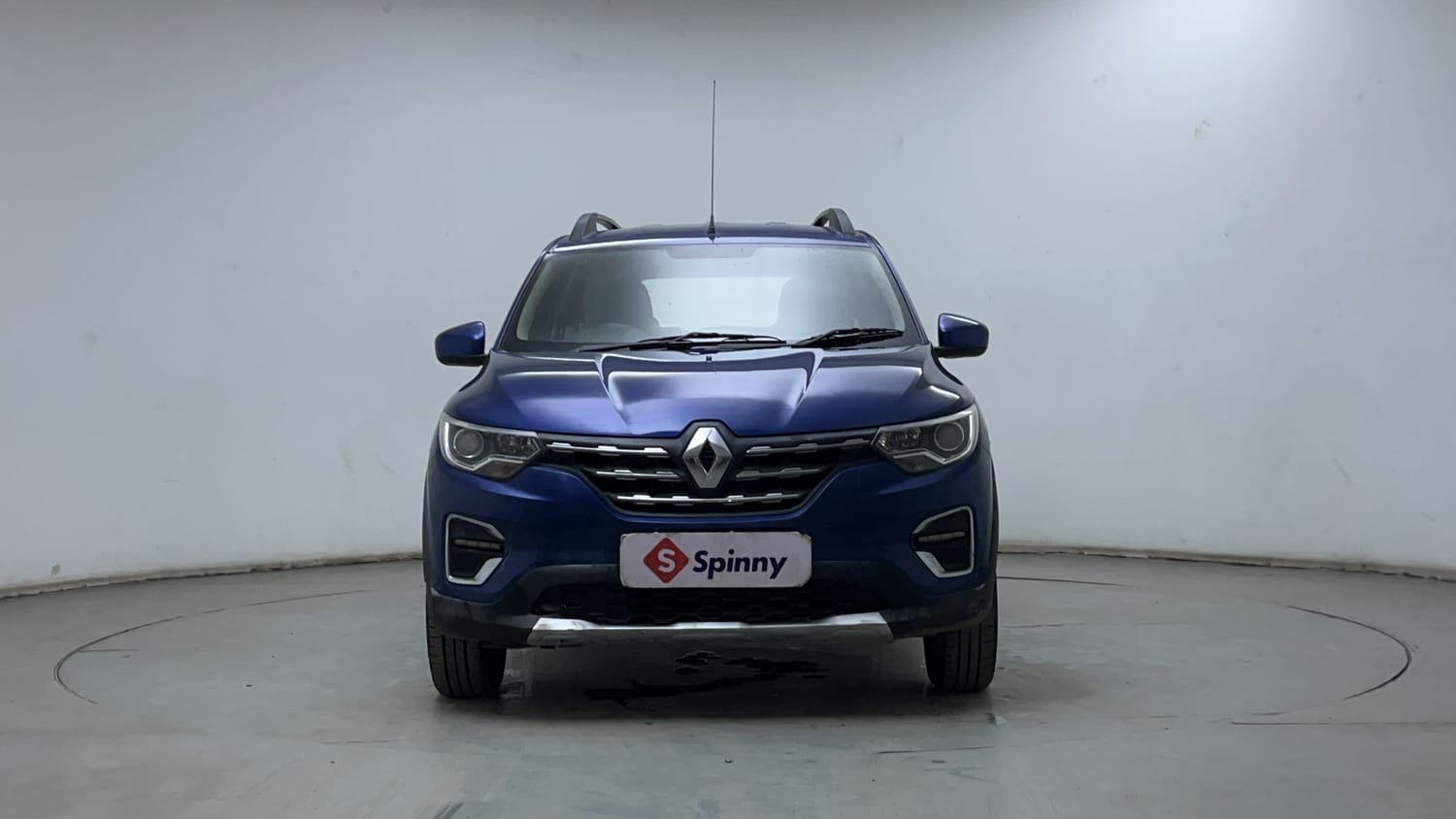 Used 2020 Renault Triber RXZ Petrol Manual exterior FRONT VIEW